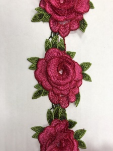 1607 Нашивка с цветами в рулоне цв.144 розовый(в упак.16,5м)