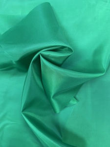 1217(17-6030) Ткань подкладочная однотонная 210Т 100%ПЭ 150см цв.зеленый(в рул.100м)