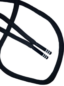 Шнур с наконечником чёрный-белый хлопковый 08мм круглый 135см цв.черный(в упак.50шт)