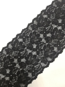 0505 Кружево эластичное полиэстер шир.16см цв.черный(в упак.130м)
