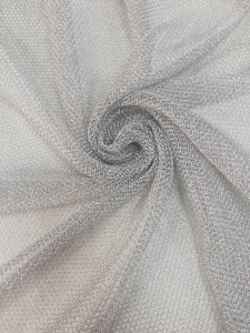 Ткань на сетке металлизированная 150см цв.серебро(в рул.80м)