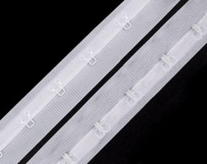 Застежки бельевые на ленте 30мм цв.белый(в рул.10м)